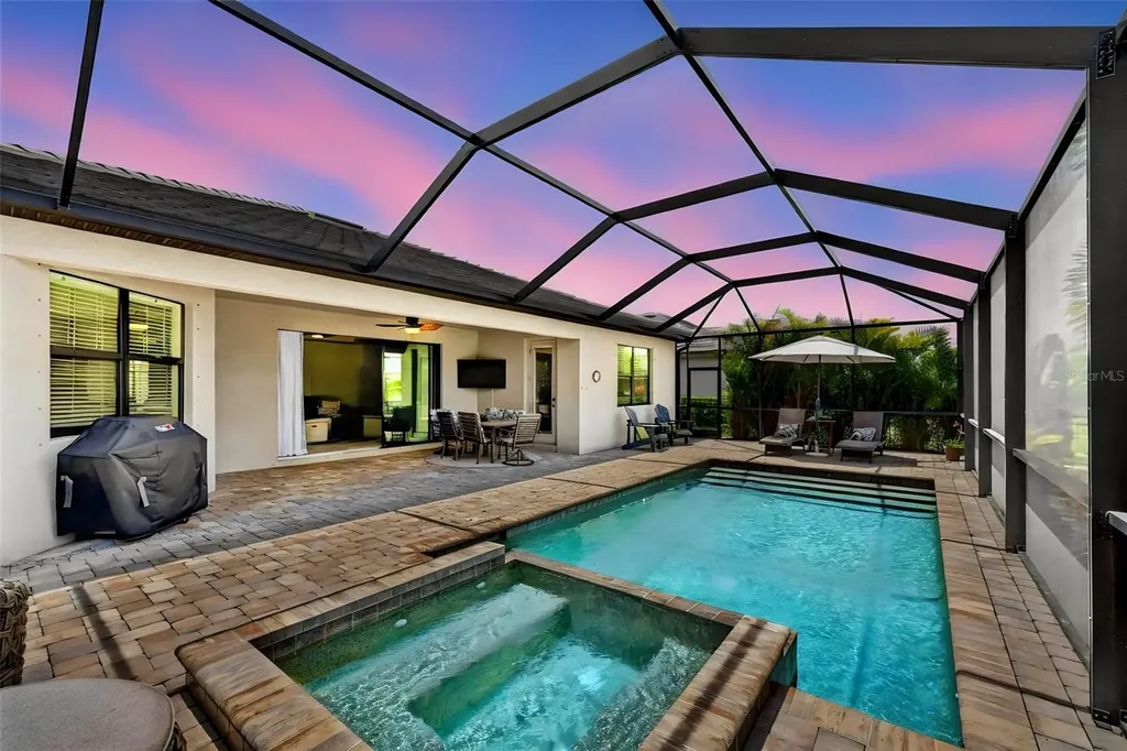 4881 Seafoam Trail Bradenton FL 34211