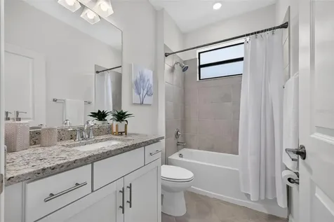 4881 Seafoam Trail Bradenton FL 34211