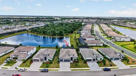 4881 Seafoam Trail Bradenton FL 34211