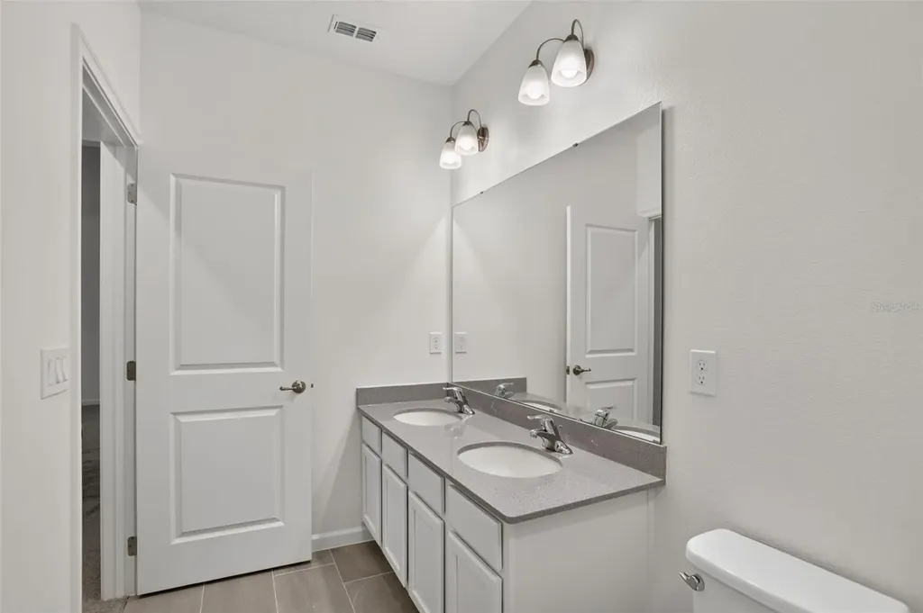 1242 Butterfly Orchid Road Davenport FL 33837