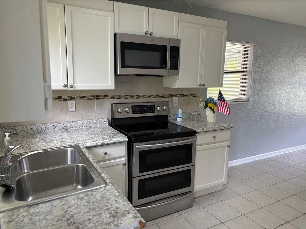4648 Oliva Street Orlando FL 32811