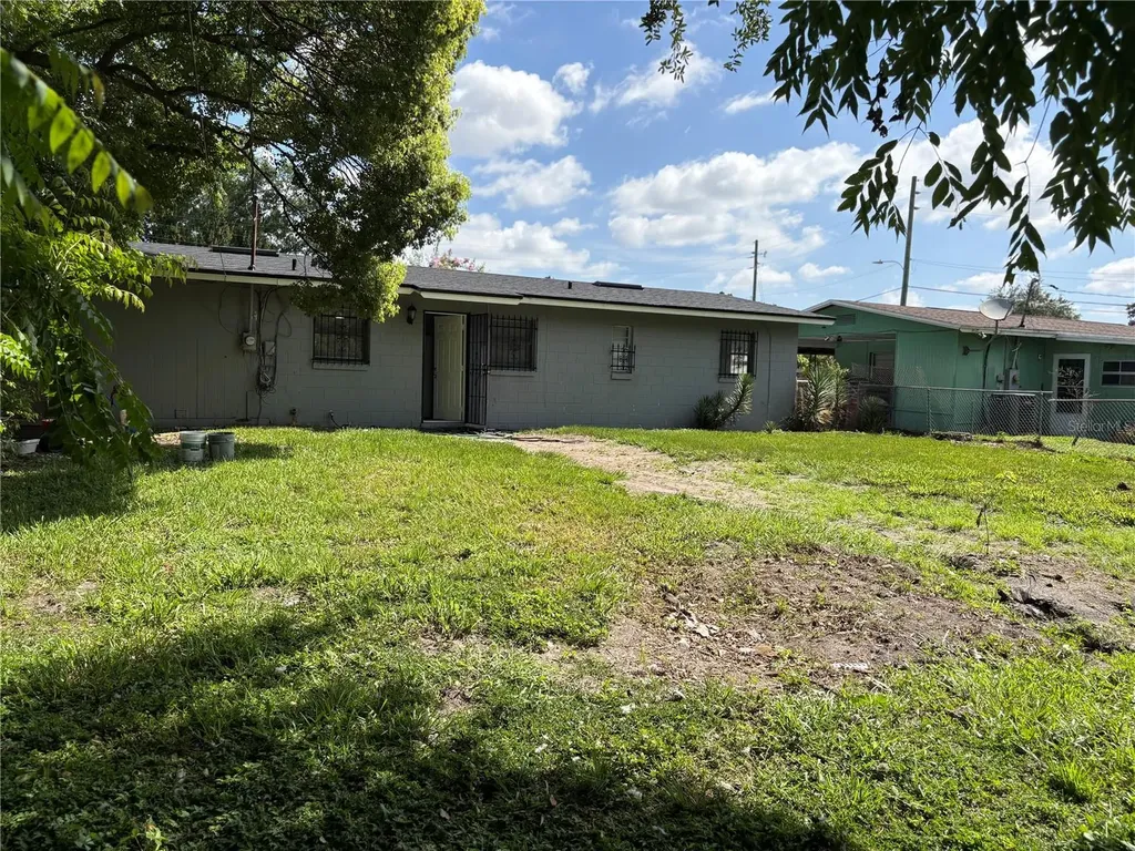 4648 Oliva Street Orlando FL 32811