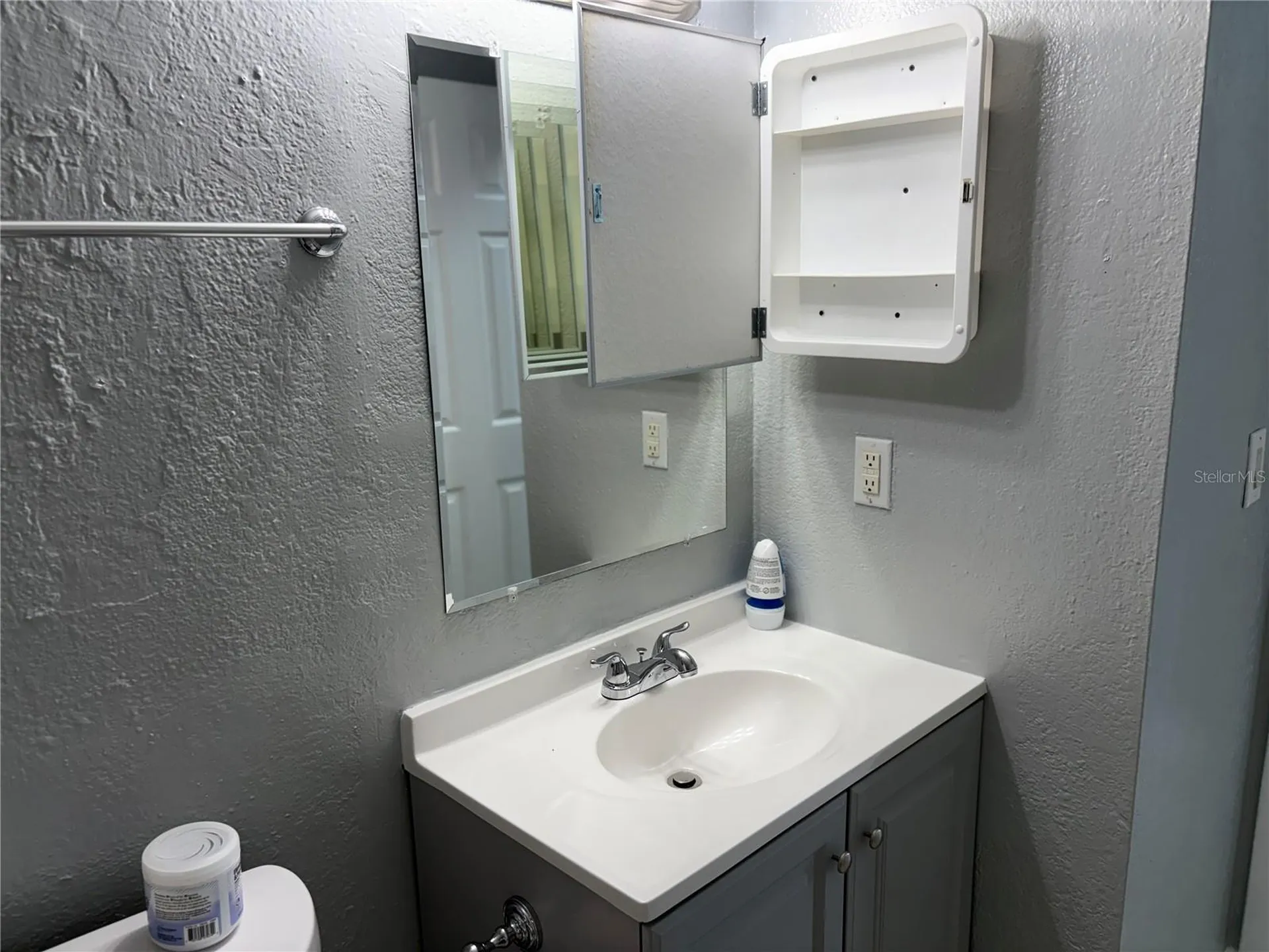 4648 Oliva Street Orlando FL 32811