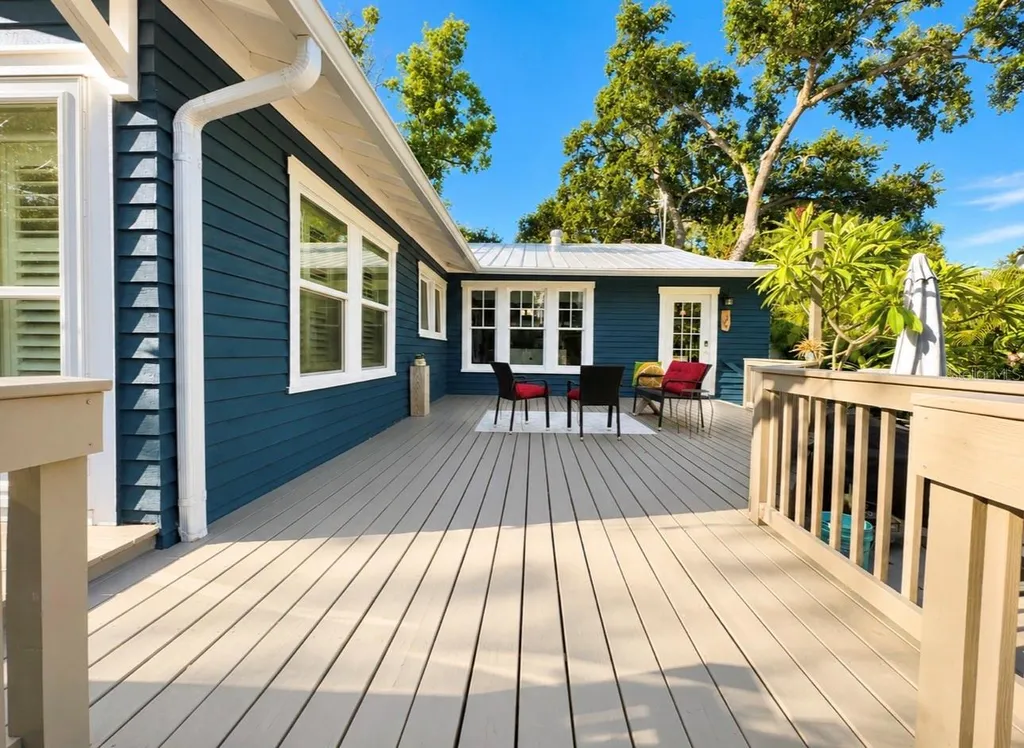 636 Wilkie Street Dunedin FL 34698