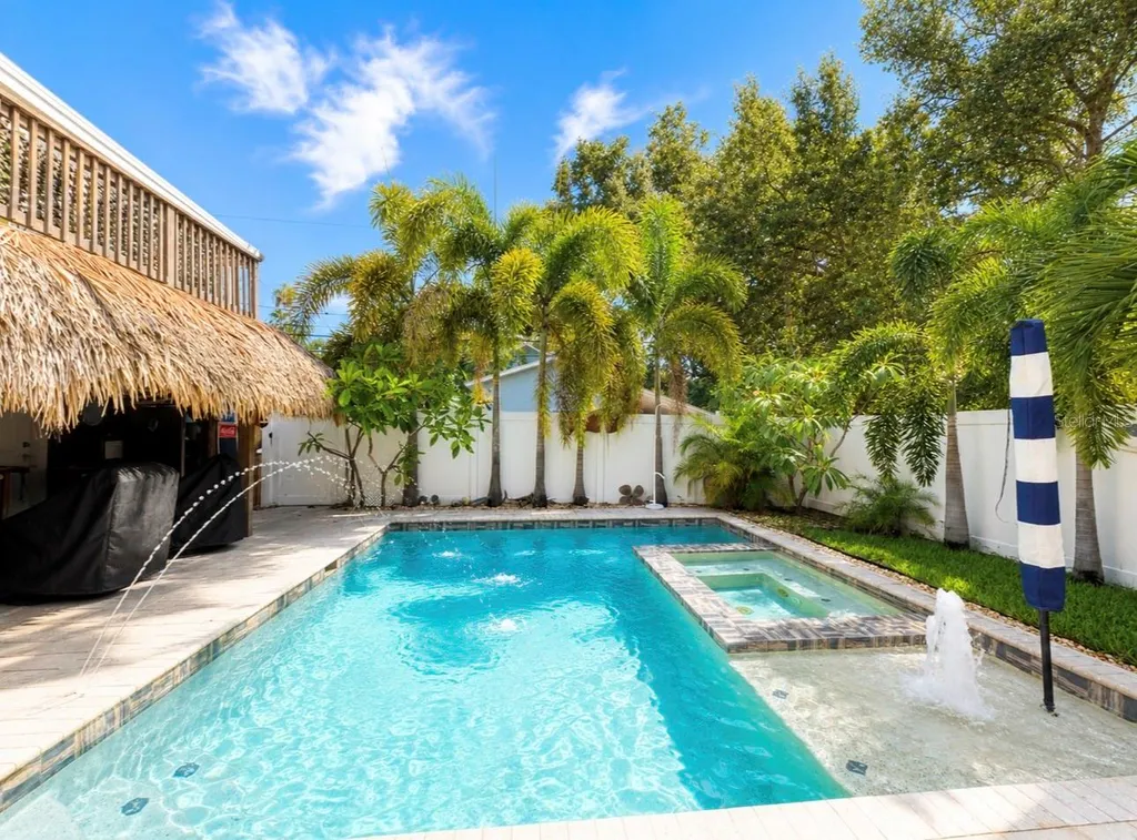 636 Wilkie Street Dunedin FL 34698