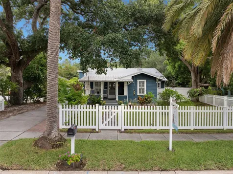 636 Wilkie Street Dunedin FL 34698