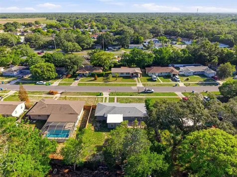 7178 Holiday Drive Spring Hill FL 34606