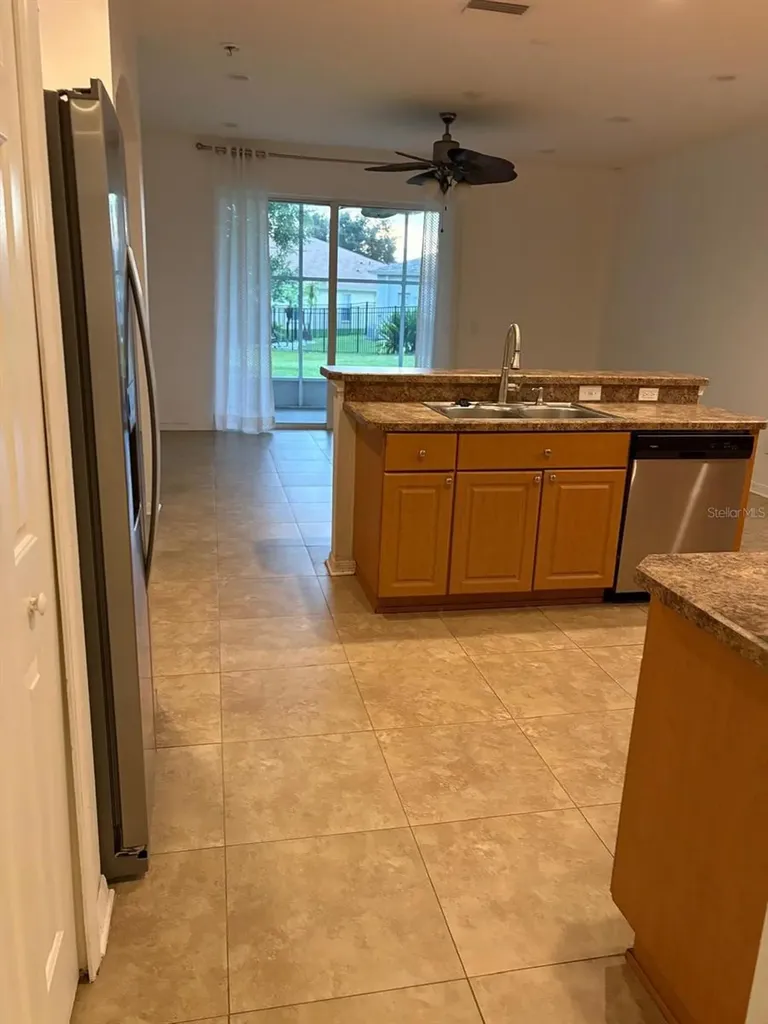 6345 Bridgecrest Drive Lithia FL 33547