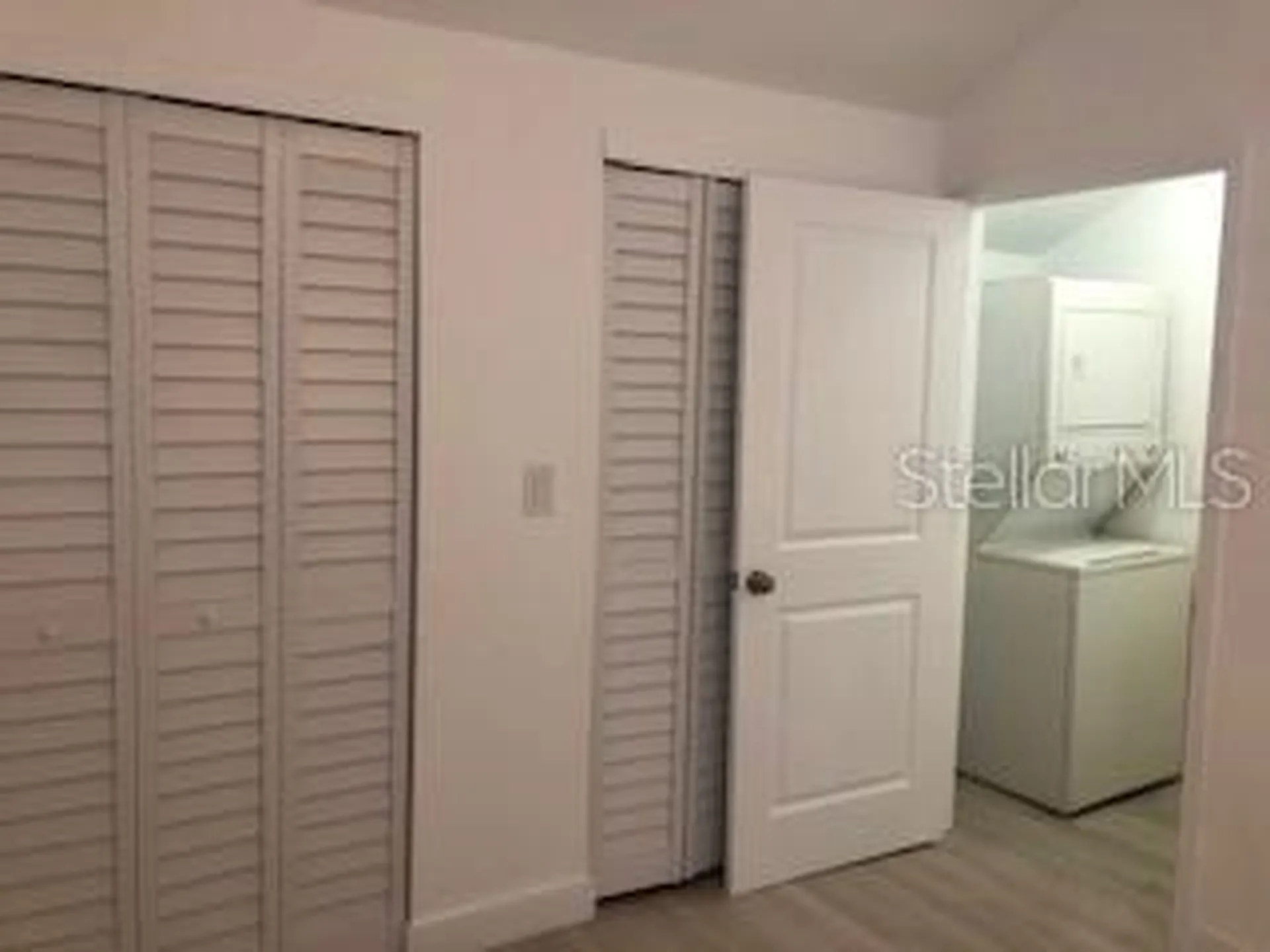 305 Mary Avenue New Smyrna Beach FL 32168