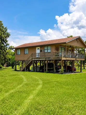 988 Fazzini Drive Frostproof FL 33843