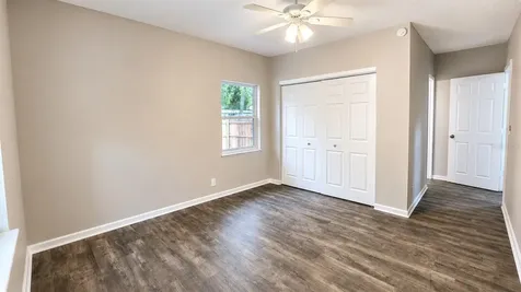 657 15th Avenue S St Petersburg FL 33701