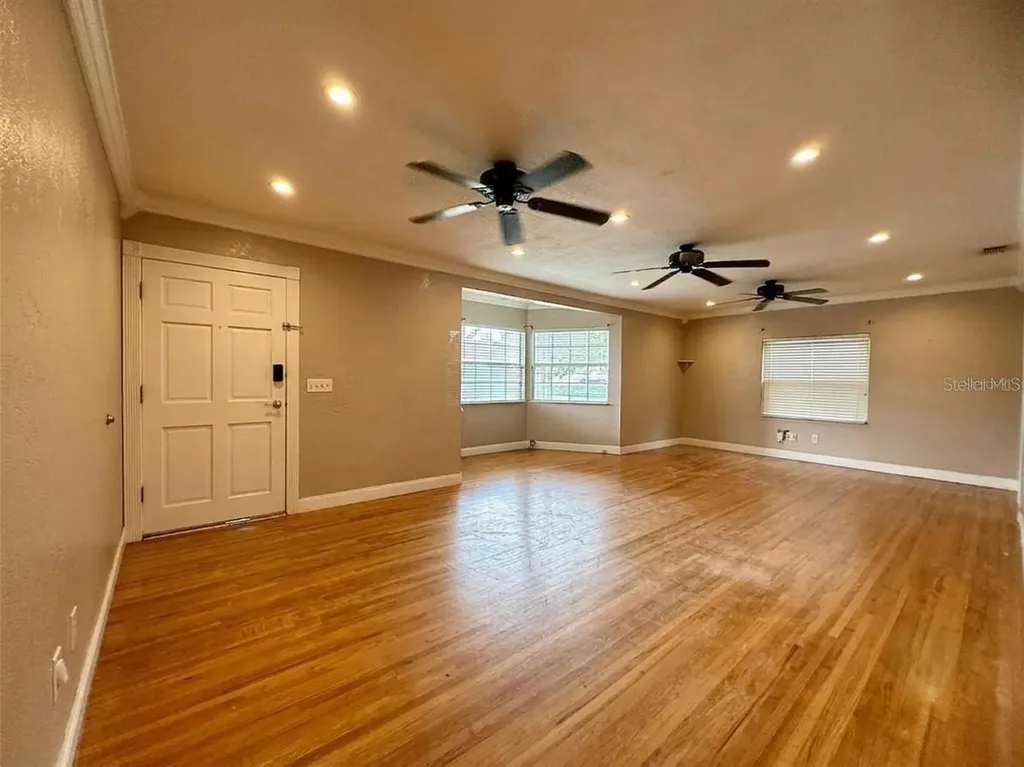702 Avenue H NE Winter Haven FL 33881