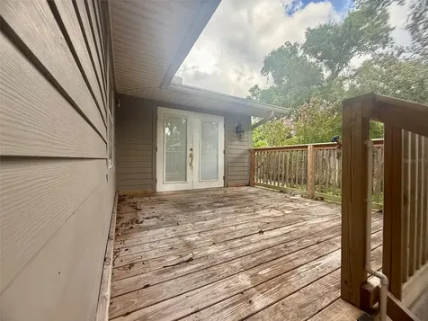 702 Avenue H NE Winter Haven FL 33881