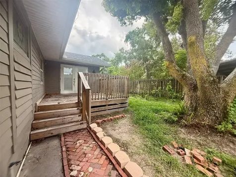 702 Avenue H NE Winter Haven FL 33881