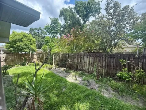 702 Avenue H NE Winter Haven FL 33881