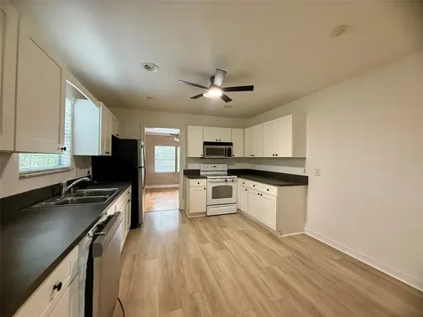 702 Avenue H NE Winter Haven FL 33881