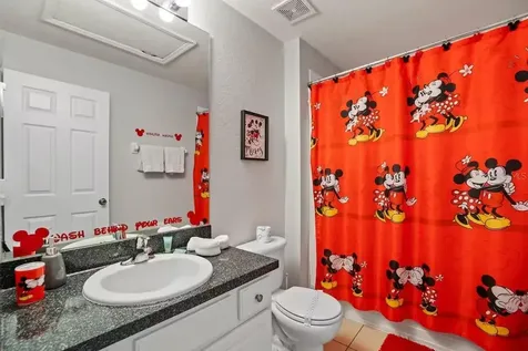 7683 Fitzclarence Street Kissimmee FL 34747
