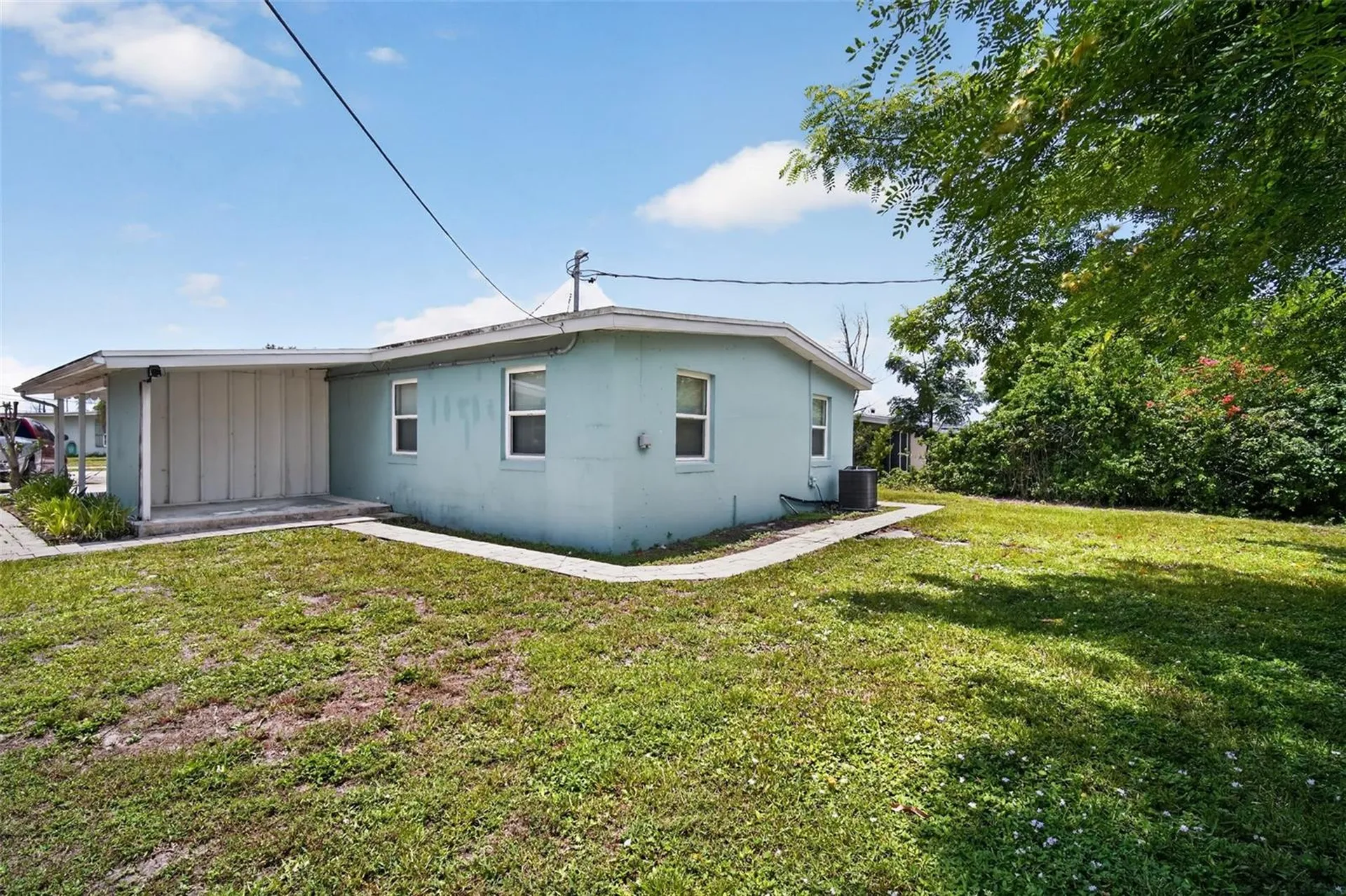 6115 Freemont Street North Port FL 34287
