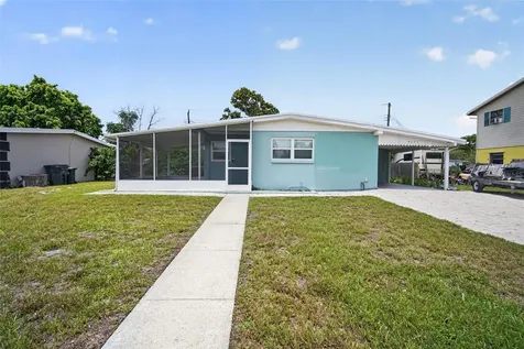6115 Freemont Street North Port FL 34287