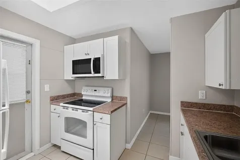 6115 Freemont Street North Port FL 34287