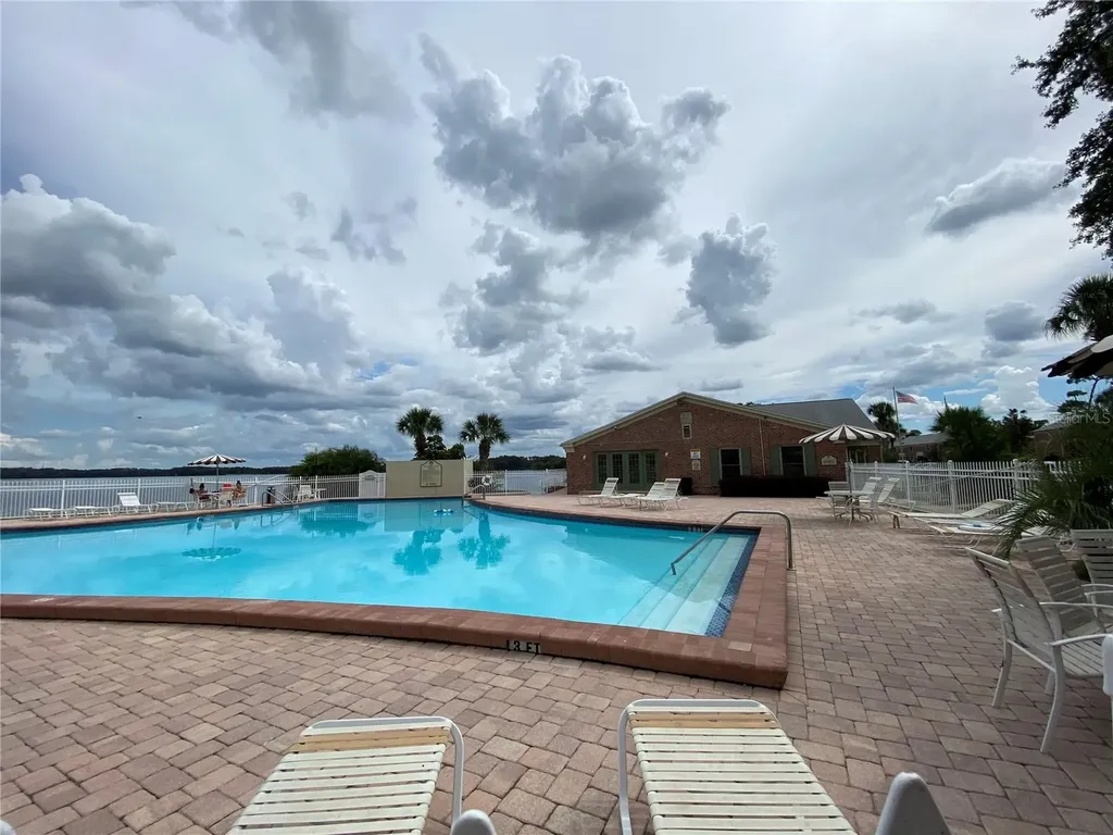 525 Georgetown Drive Casselberry FL 32707