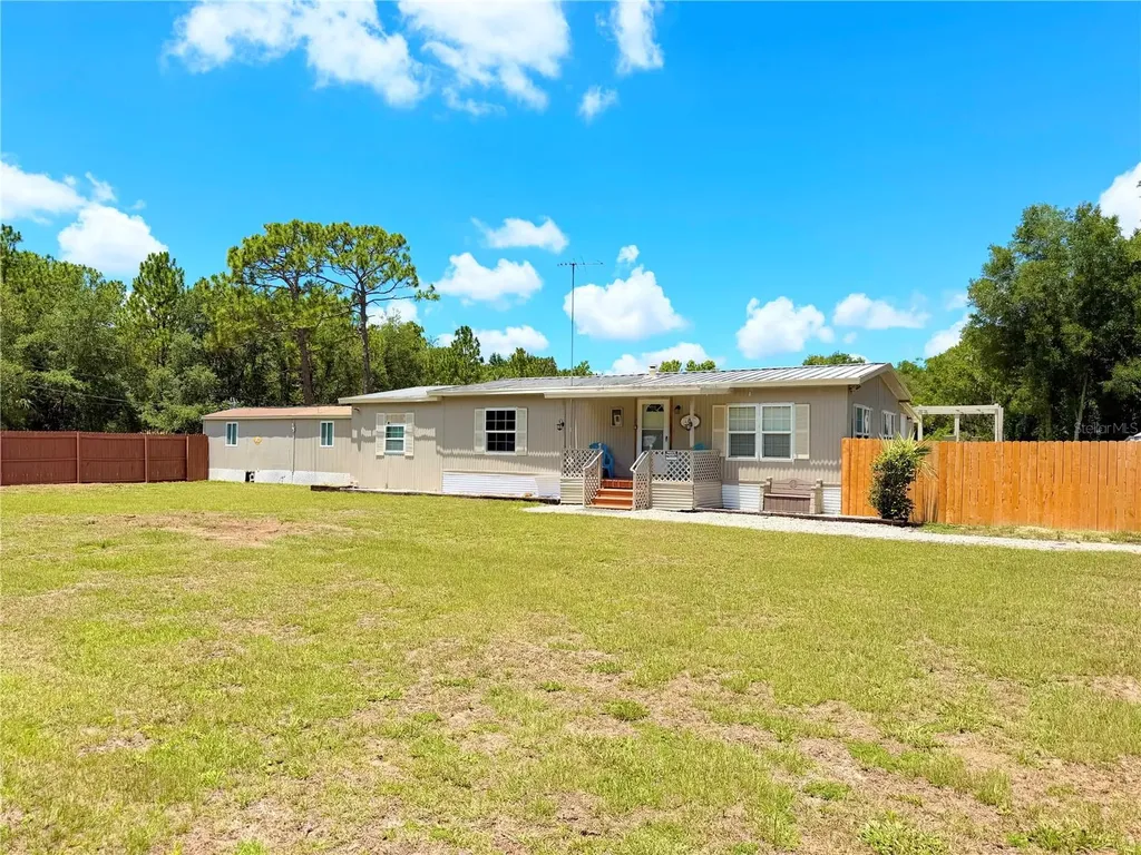 1590 S Palm Avenue Homosassa FL 34448
