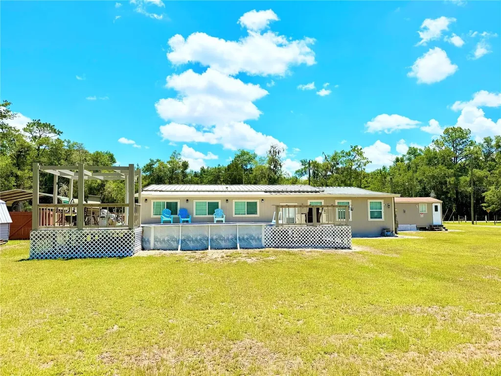 1590 S Palm Avenue Homosassa FL 34448