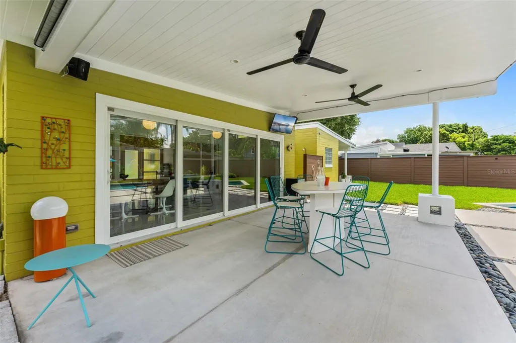 1402 Cumbie Street Orlando FL 32804