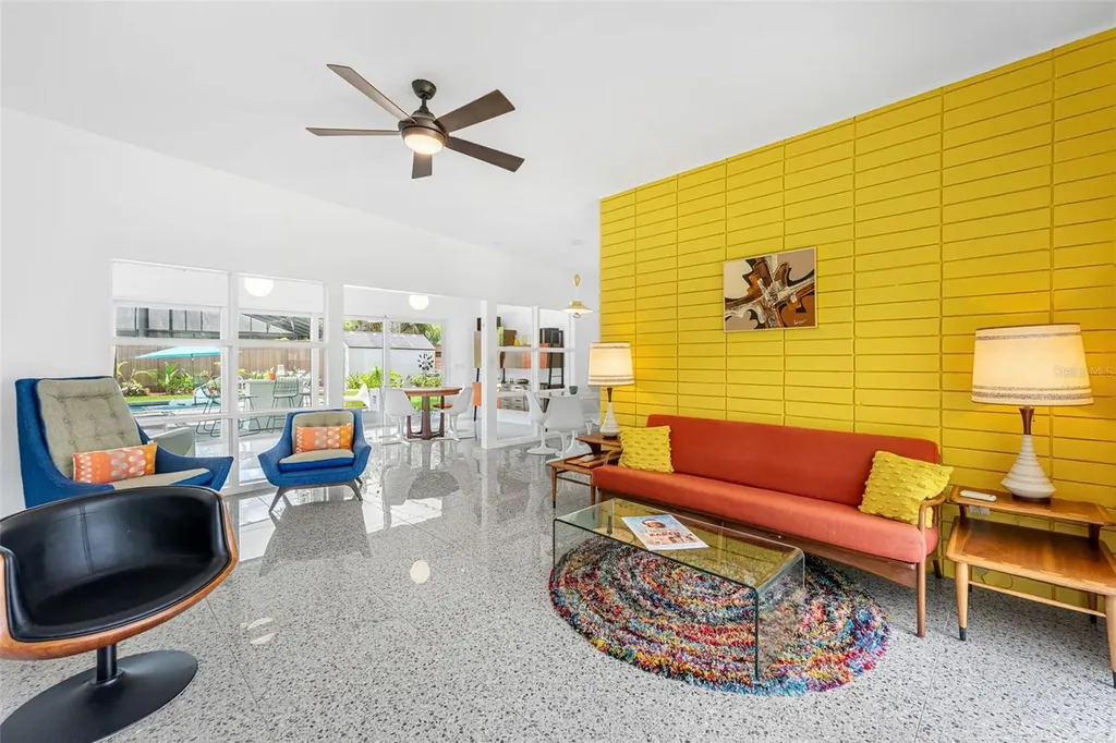 1402 Cumbie Street Orlando FL 32804