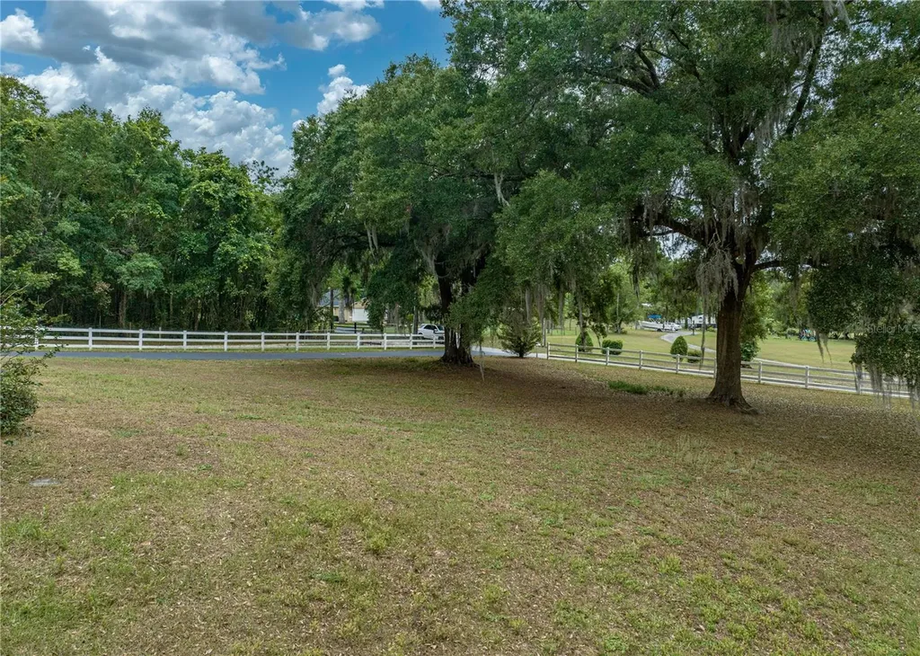 12806 Judy Street Dade City FL 33525