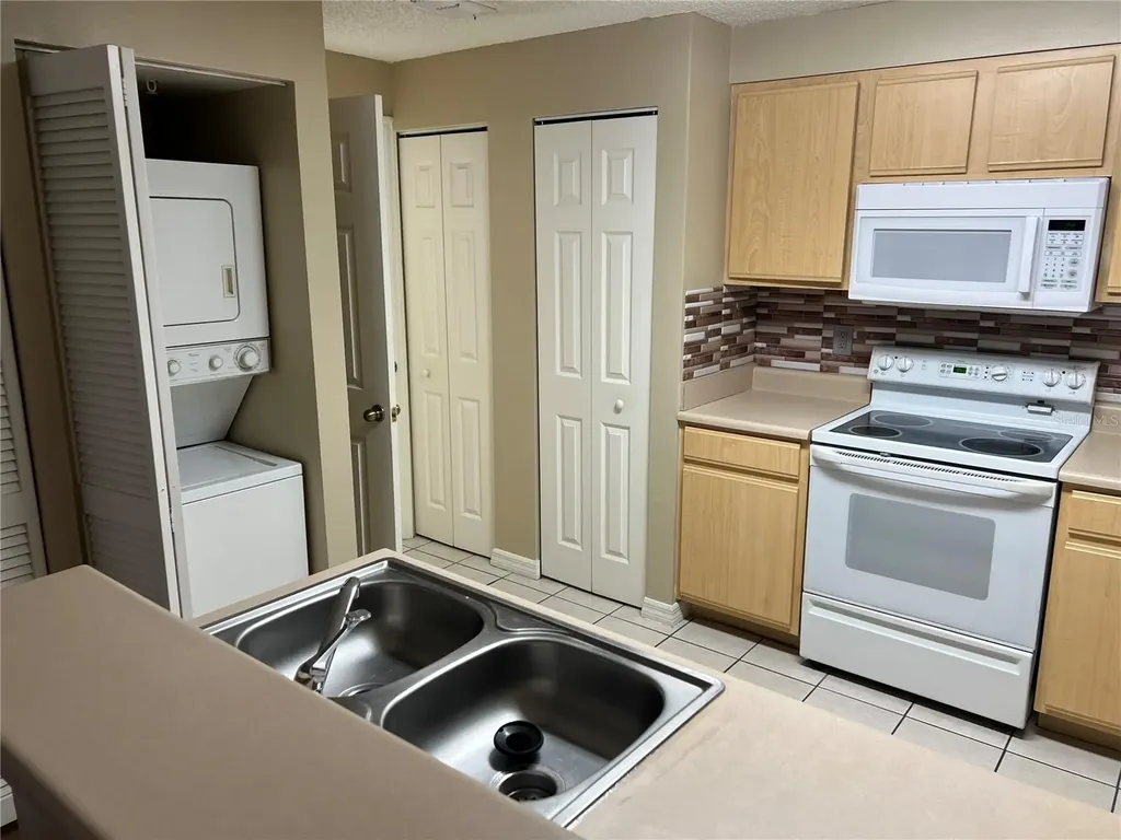 3502 Windy Walk Way Orlando FL 32837