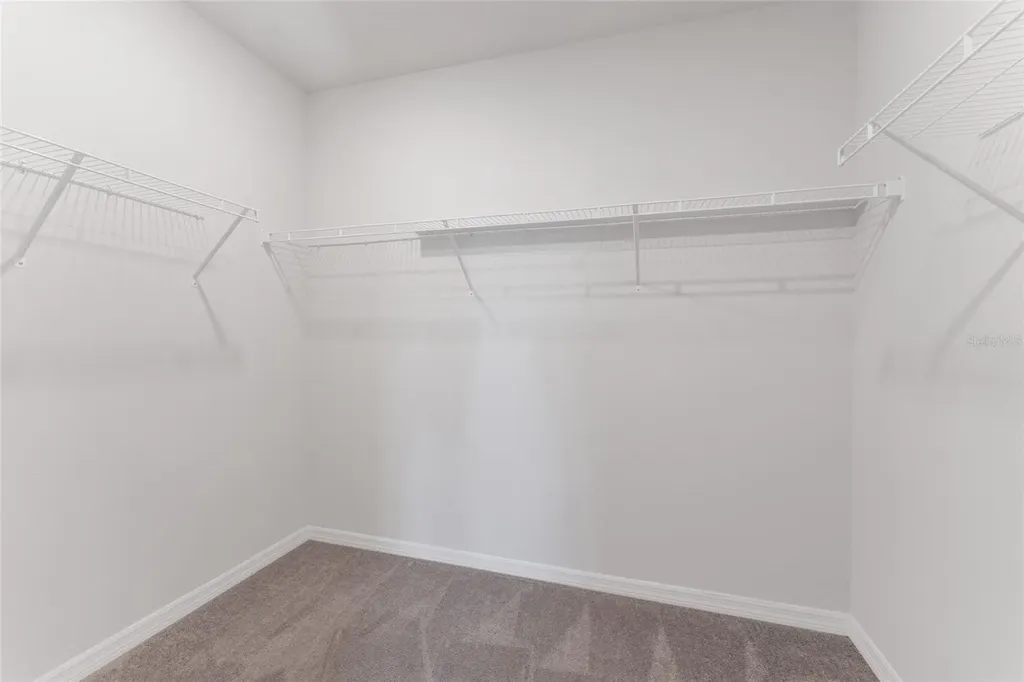 9642 Summers Cay Circle Thonotosassa FL 33592
