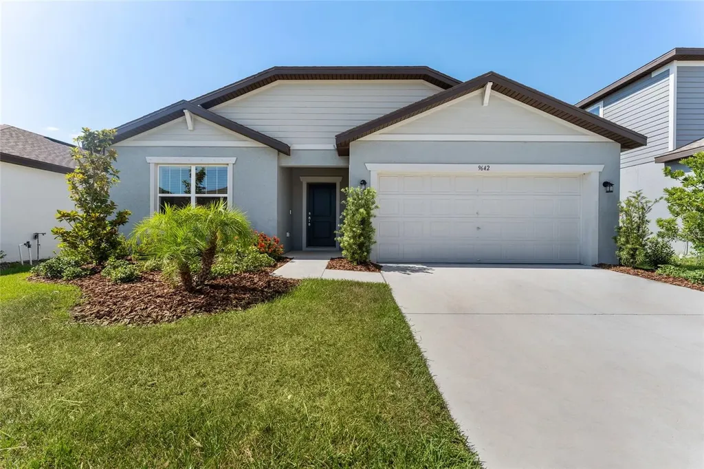 9642 Summers Cay Circle Thonotosassa FL 33592