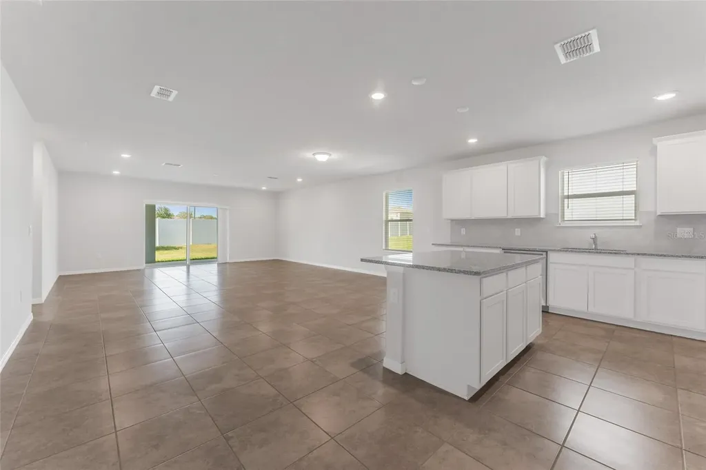 9642 Summers Cay Circle Thonotosassa FL 33592