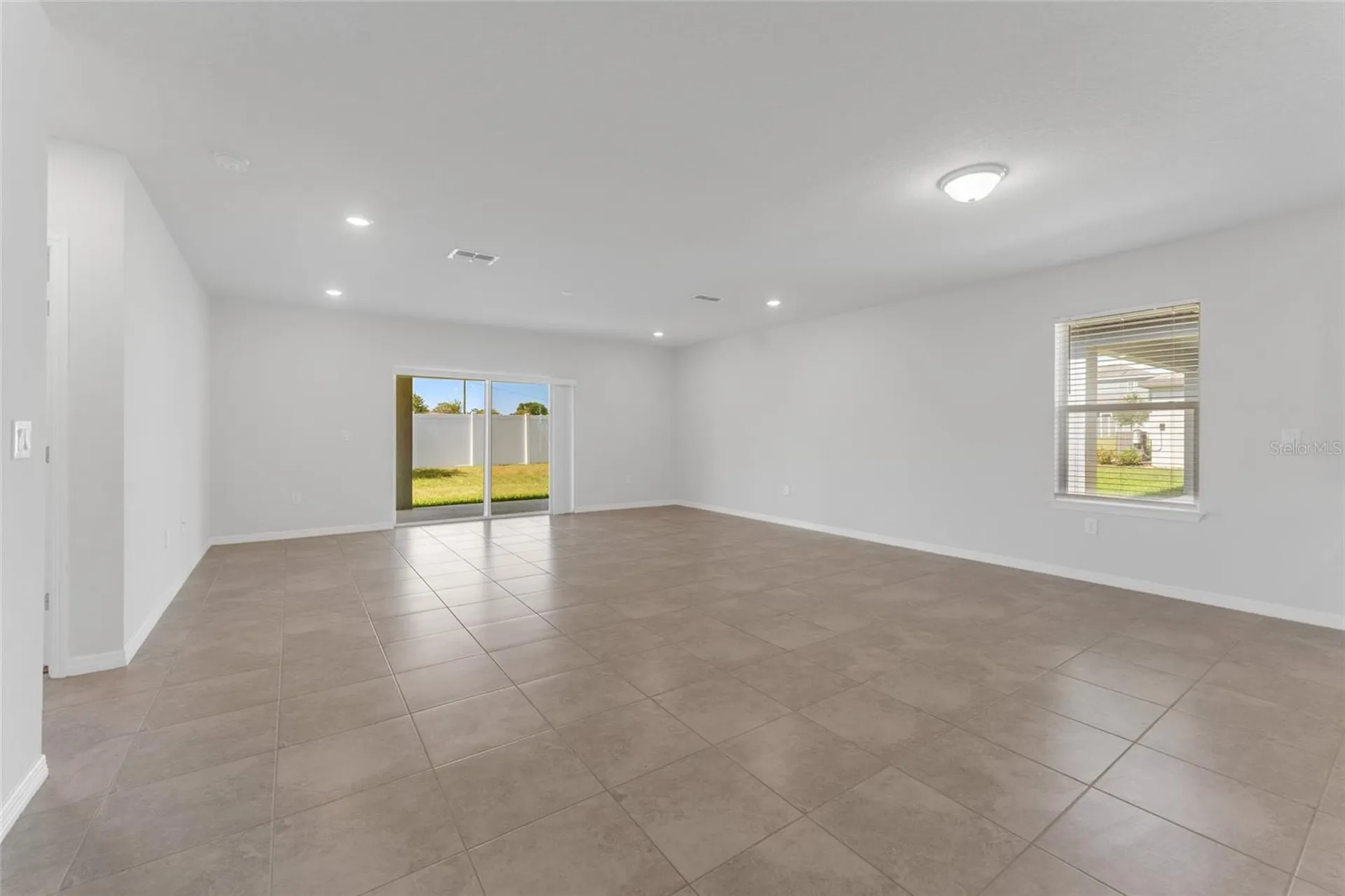 9642 Summers Cay Circle Thonotosassa FL 33592