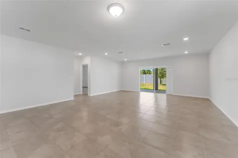 9642 Summers Cay Circle Thonotosassa FL 33592