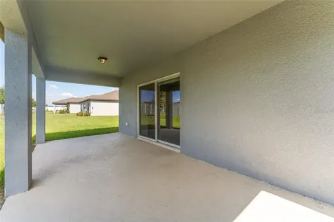 9642 Summers Cay Circle Thonotosassa FL 33592