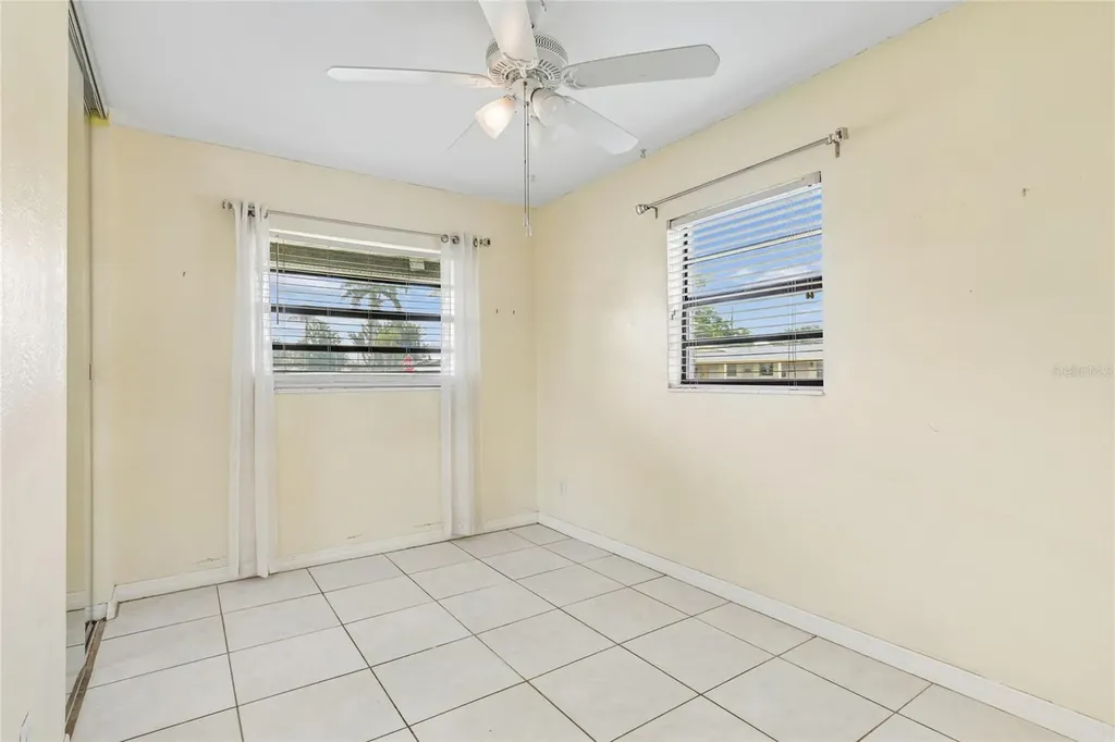 8900 59th Way Pinellas Park FL 33782