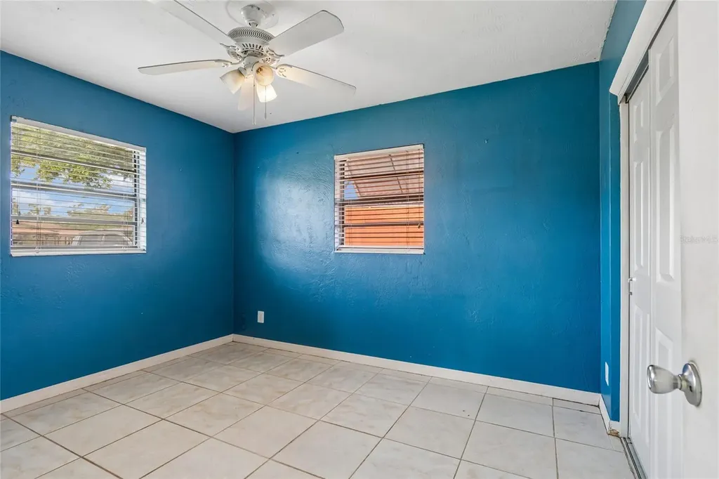 8900 59th Way Pinellas Park FL 33782