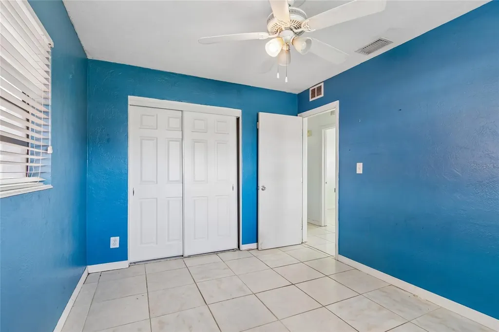 8900 59th Way Pinellas Park FL 33782