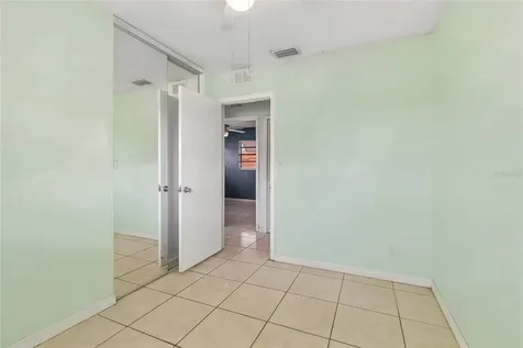 8900 59th Way Pinellas Park FL 33782