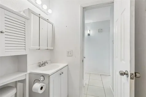 8900 59th Way Pinellas Park FL 33782