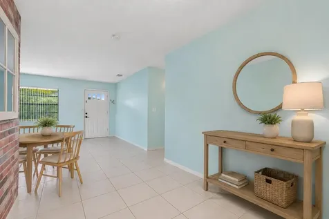 8900 59th Way Pinellas Park FL 33782