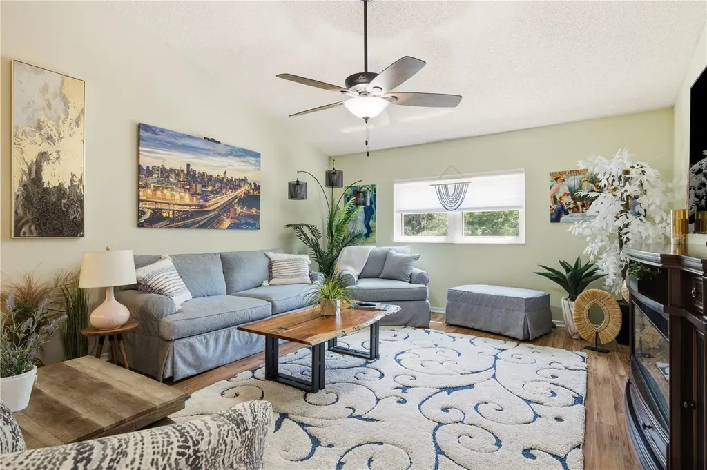 302 Buckingham Place Palm Harbor FL 34684