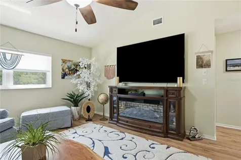 302 Buckingham Place Palm Harbor FL 34684