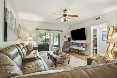 302 Buckingham Place Palm Harbor FL 34684