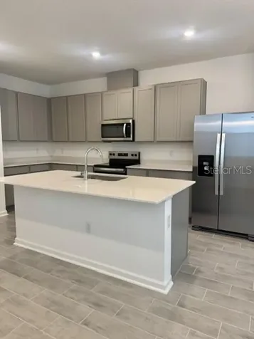 879 Shumard Way Lady Lake FL 32159