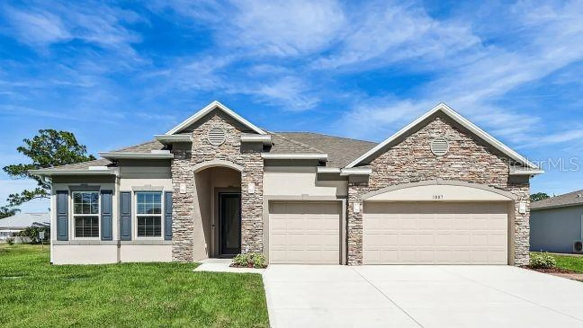 12990 Stillwater Cove Drive Astatula FL 34705