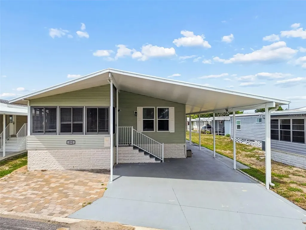 9790 66th Street N Pinellas Park FL 33782