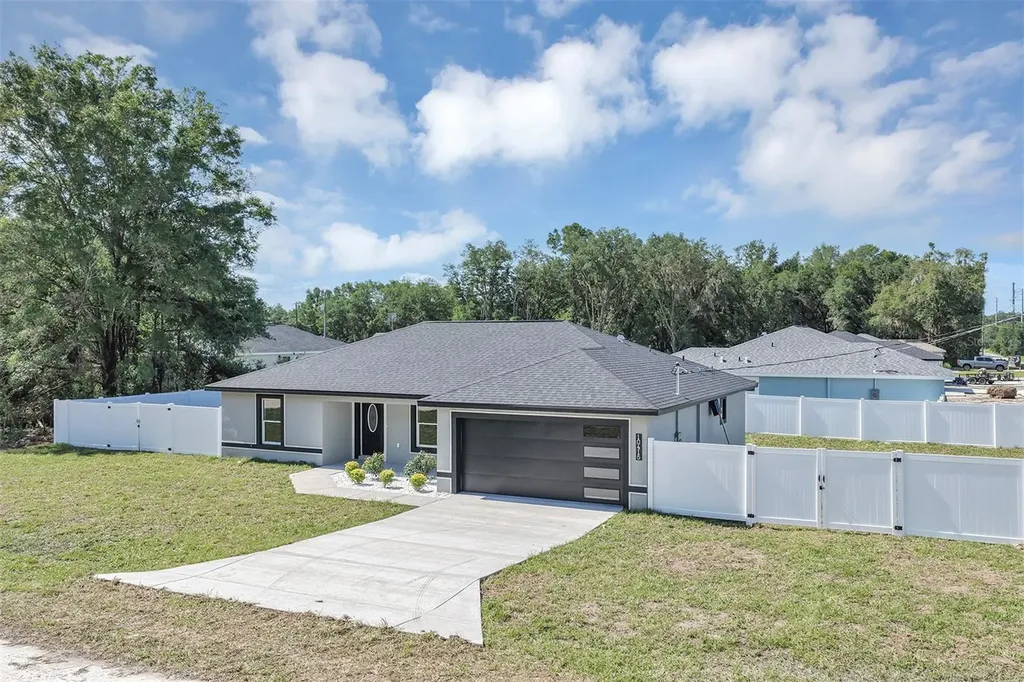 10415 SW 140th Avenue Dunnellon FL 34432